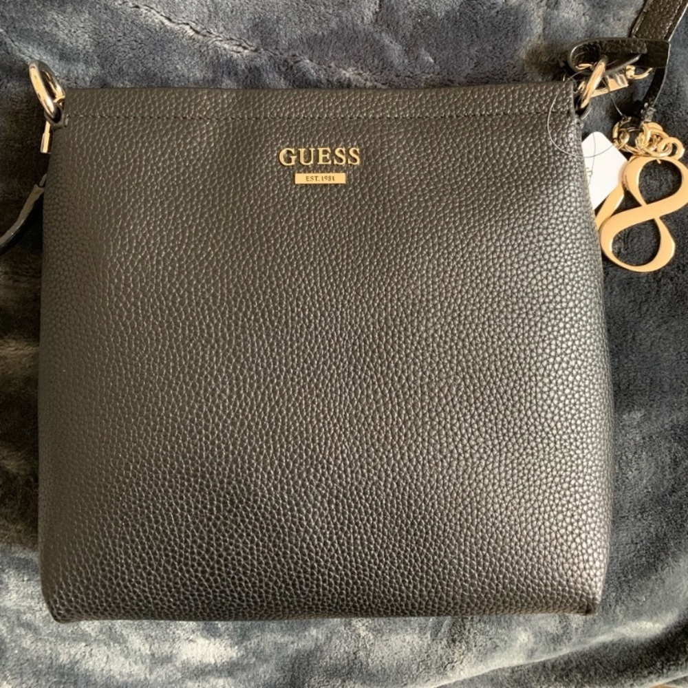 Guess crossbody bag NWT